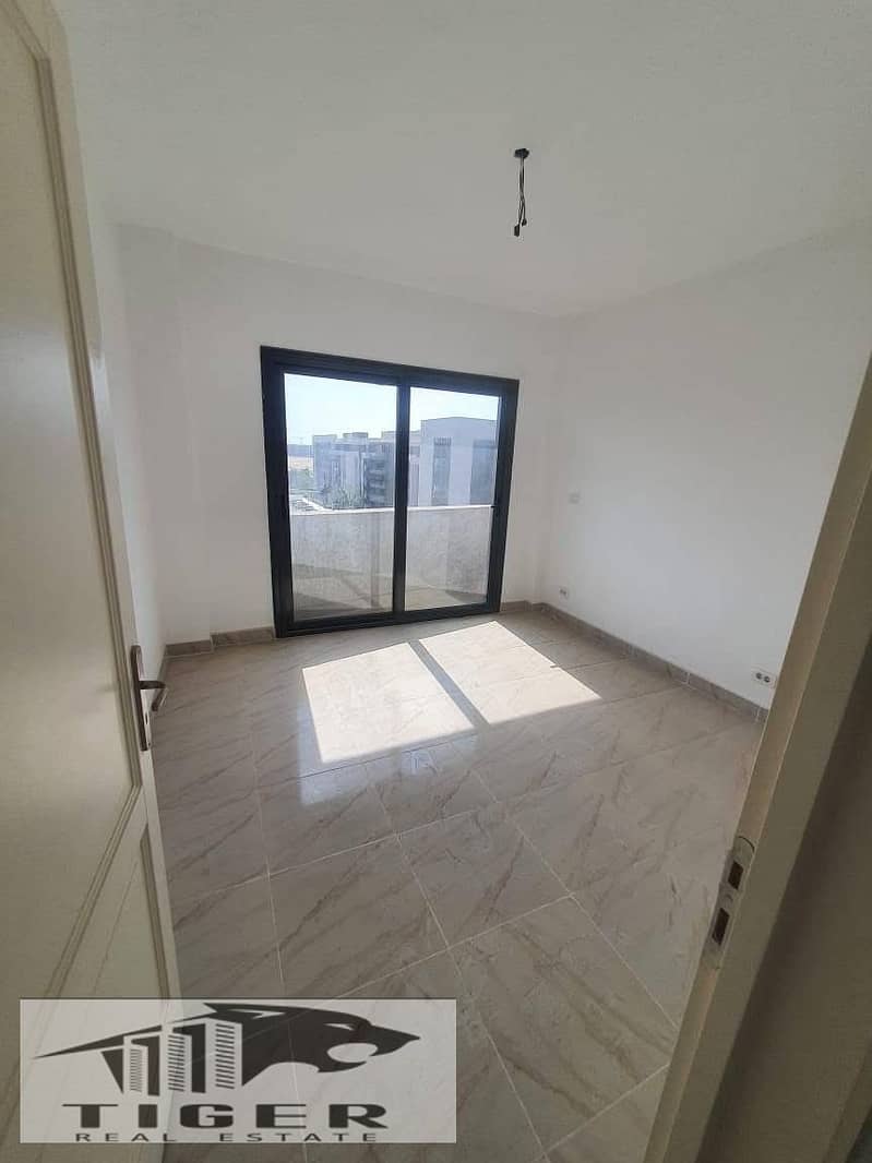 4 WhatsApp Image 2025-09-04 at 12.48. 19 PM (1). jpeg