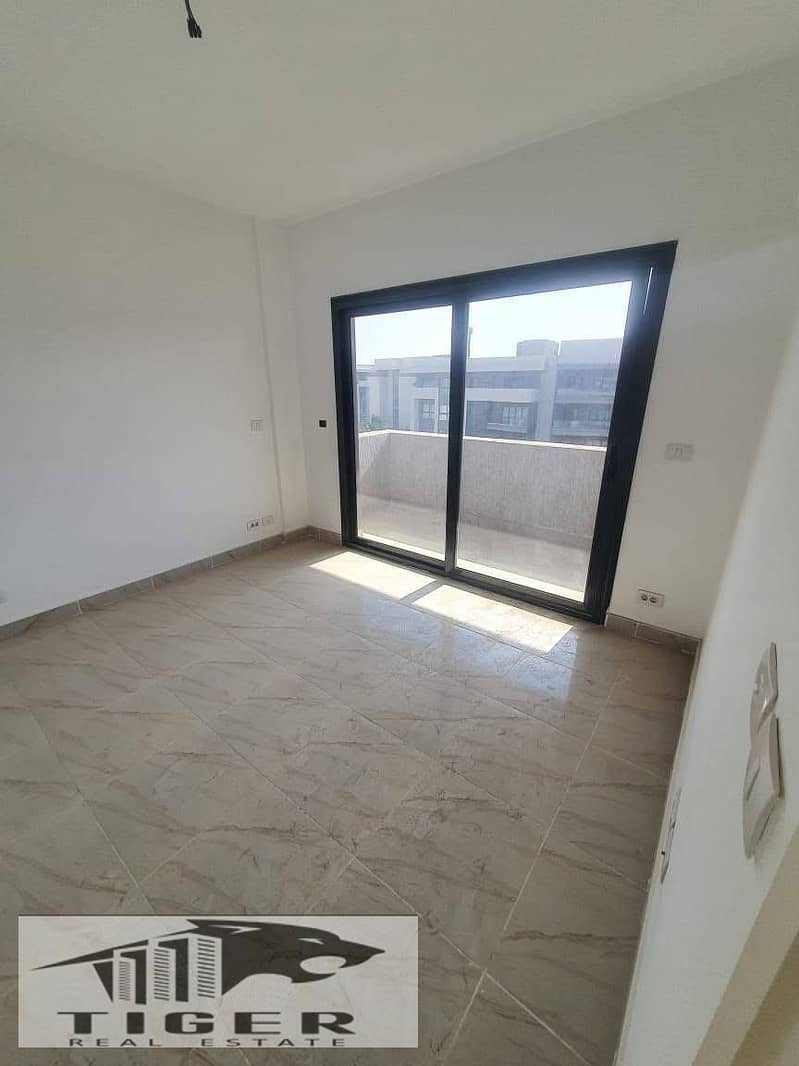 5 WhatsApp Image 2025-09-04 at 12.48. 19 PM (2). jpeg