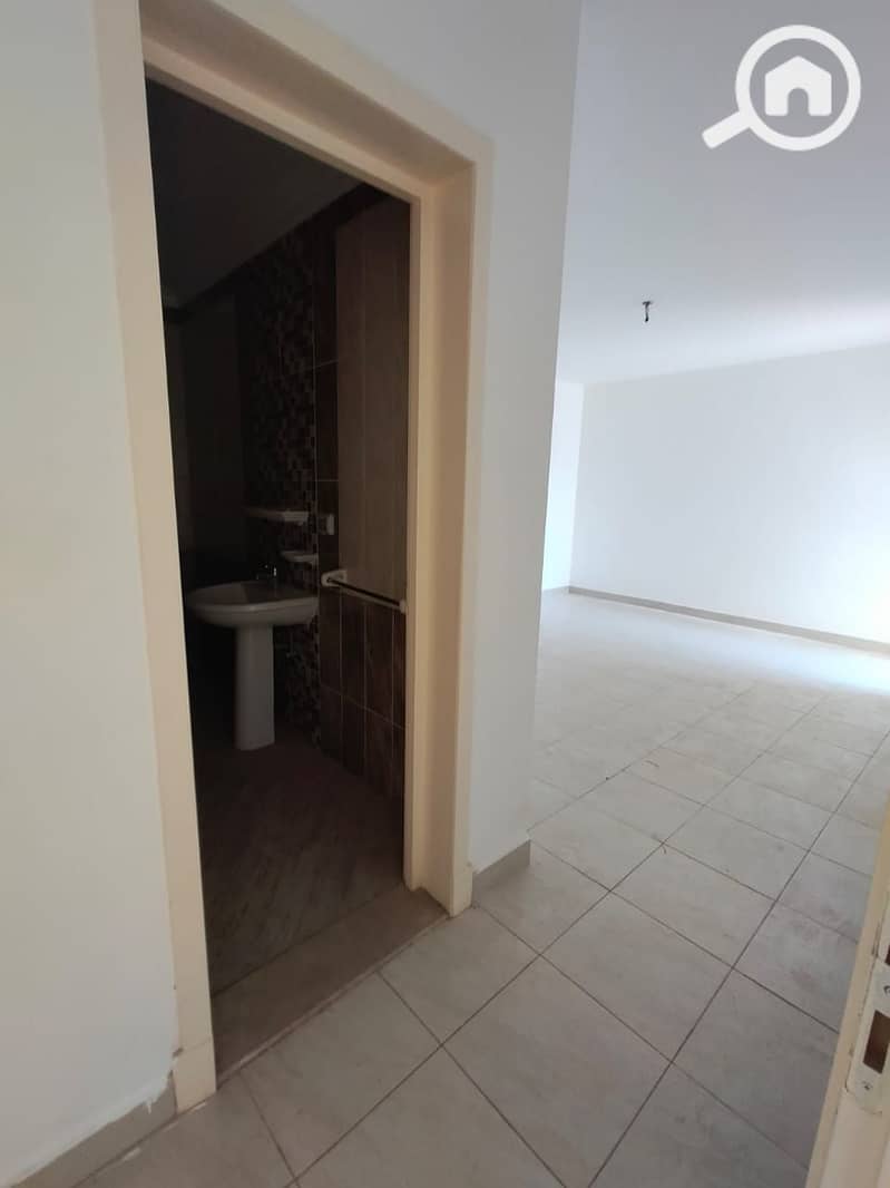 8 WhatsApp Image 2025-11-12 at 8.28. 37 PM. jpeg