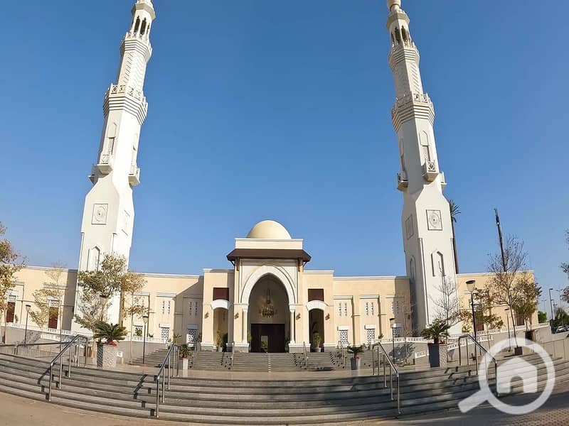 6 4c02bd29-9ed3-4bc2-b443-20238a51a3fc. jpeg