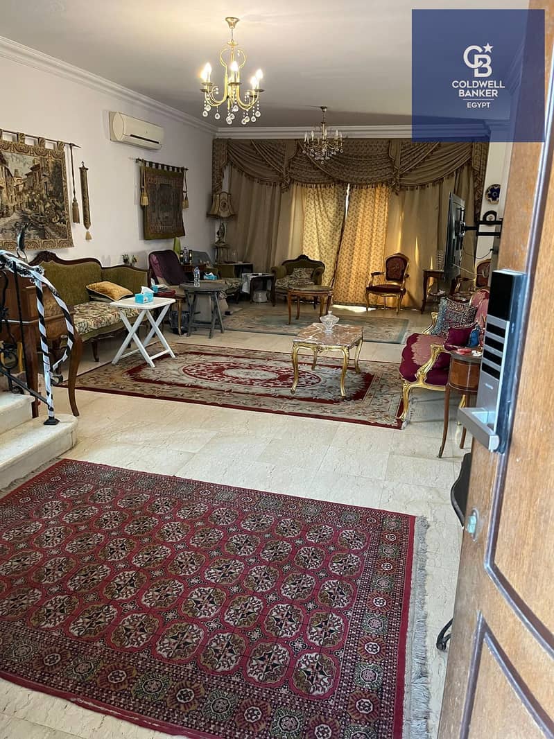 7 25f1d2a9-e67c-4e6d-b408-927b2a441368. jpeg