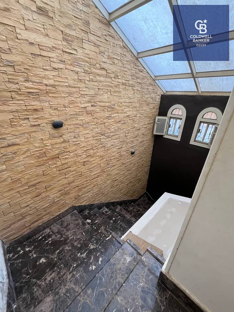 6 dd8f7c45-19a1-43dd-9218-4615852bdcd8. jpeg