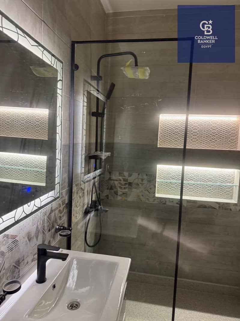 3 d269ca4d-fd5e-4867-88fc-79b42fb26c69. jpeg