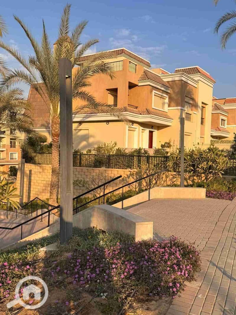 1000418952. jpg 1000418952. jpg