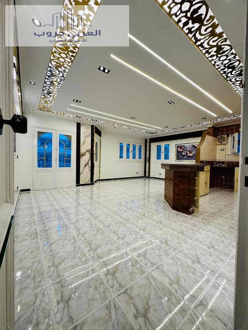 abe7bc7e-5881-47ac-ab14-e35645a7d4a3. jpg