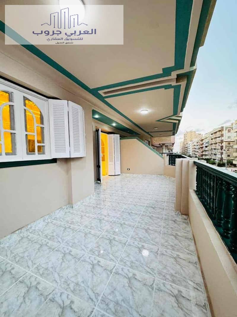 3 e090aa16-2832-4fdc-8bd2-dd4a25814623. jpg