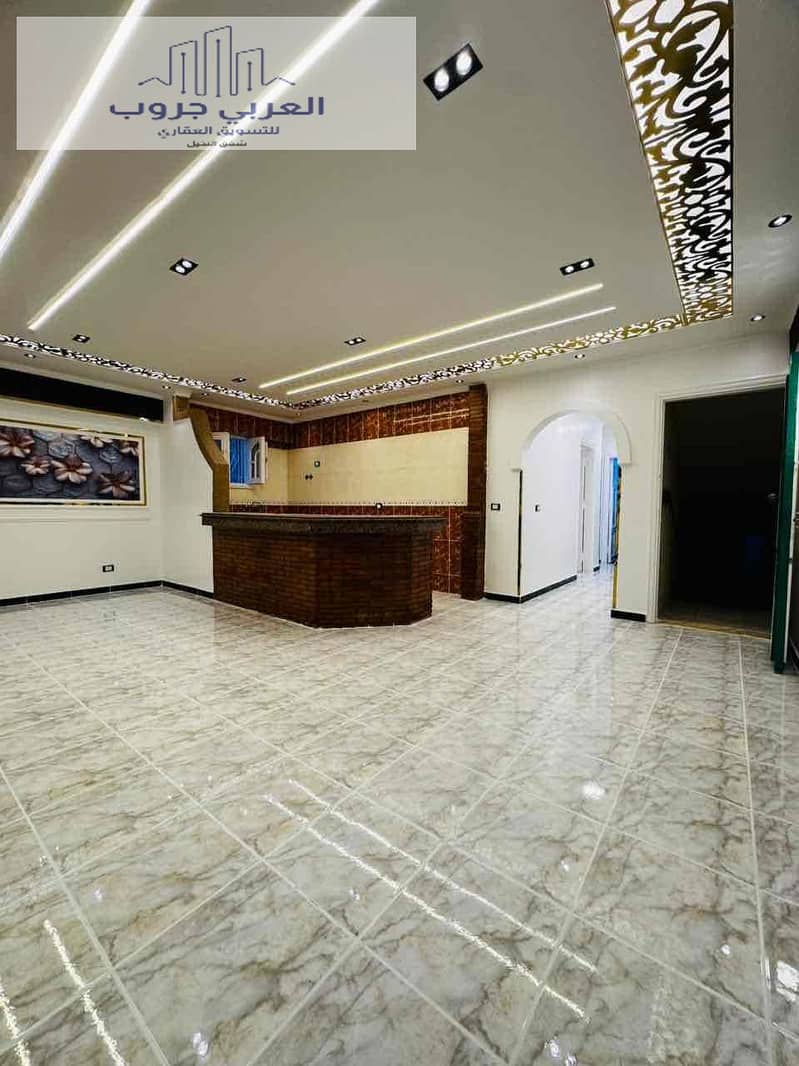 12 c8a76b9b-7027-44a4-8620-d9ccaafdcb8b. jpg