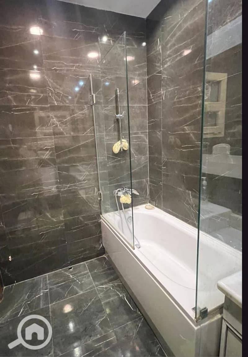 9 WhatsApp Image 2025-11-12 at 16.43. 34_19ded44c. jpg