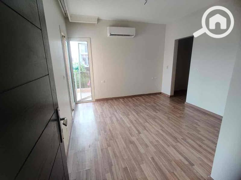 3 034c4323-2f6a-46a1-939d-23e152c1dd1b. jpg