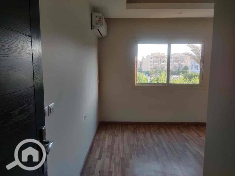 5 8cb18d60-c15f-44b2-afff-0e27ddd7ddae. jpg