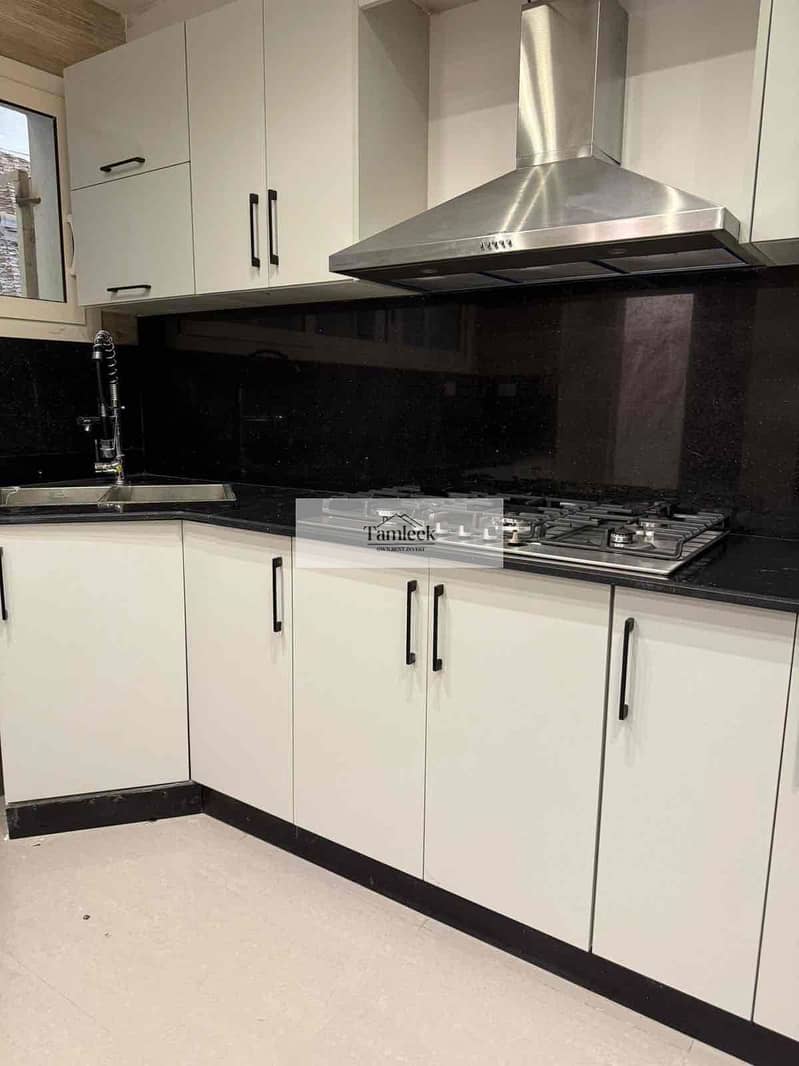 4 54e1766c-b960-4c69-9934-319f8113e0a5. jpg