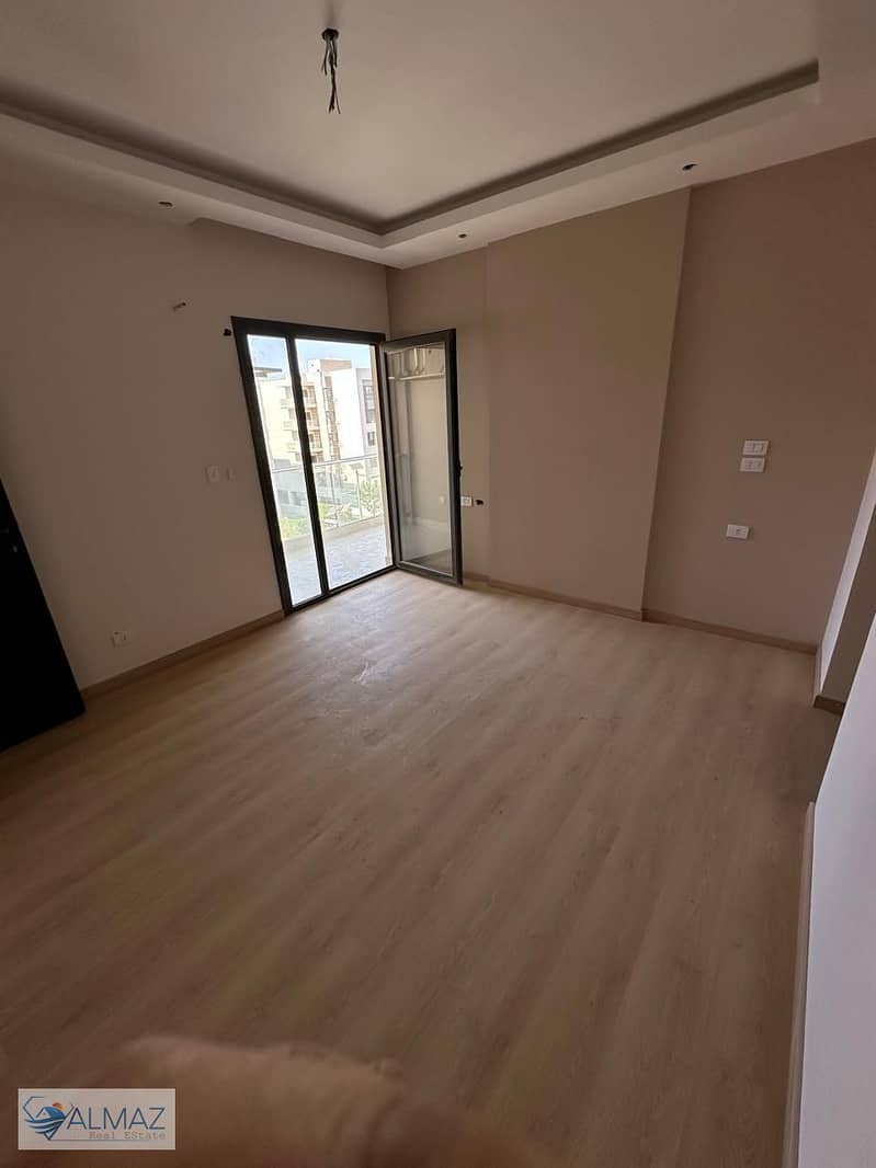 3 WhatsApp Image 2025-11-12 at 5.06. 07 PM. jpeg