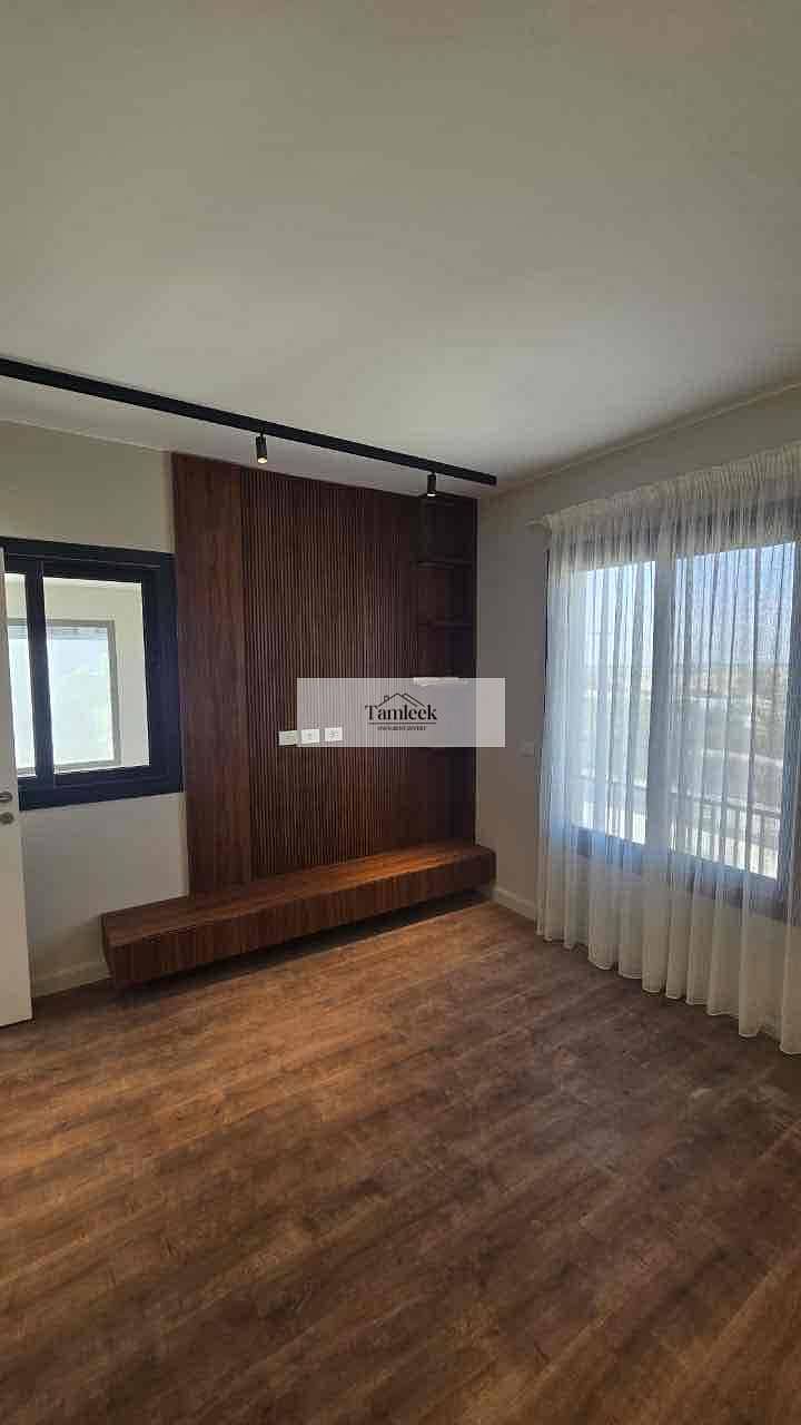 4 69b33a42-f35f-4a9e-9466-c4ee826e5747. jpg