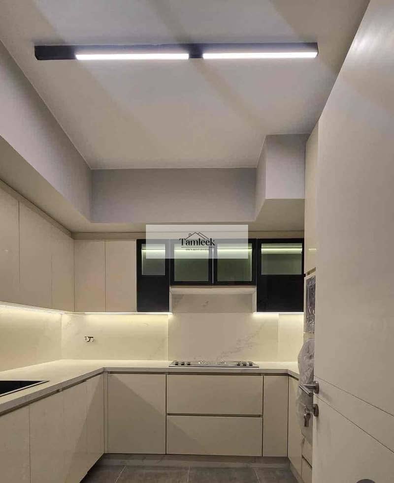 7 c7f3dcd7-60a0-4599-b40c-8004b8c303e9. jpg