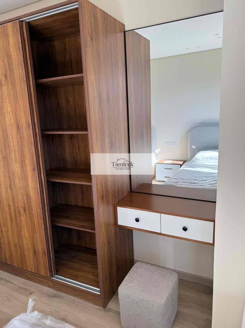 12 670f6ff2-5e72-4fbf-bdf6-fd1370054baa. jpg