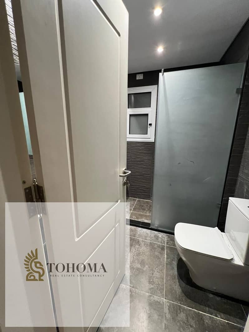 6 60b336c8-6f16-4719-b76a-045ed8a39d30. jpg