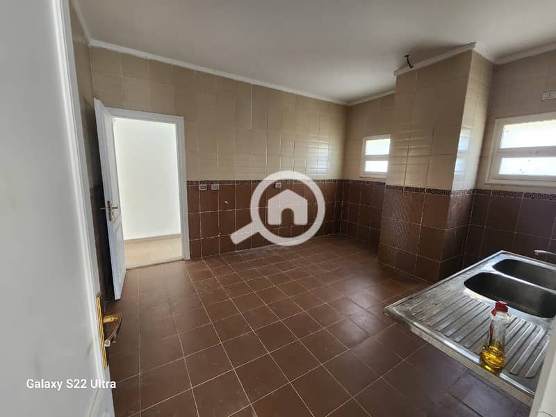 3 WhatsApp Image 2025-11-11 at 13.13. 04 (4). jpeg