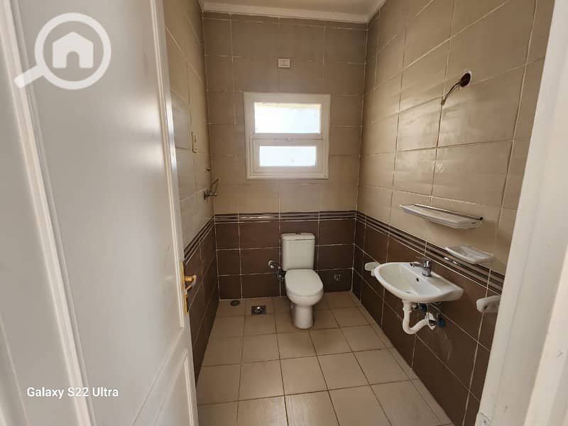 11 WhatsApp Image 2025-11-11 at 13.13. 03 (2). jpeg