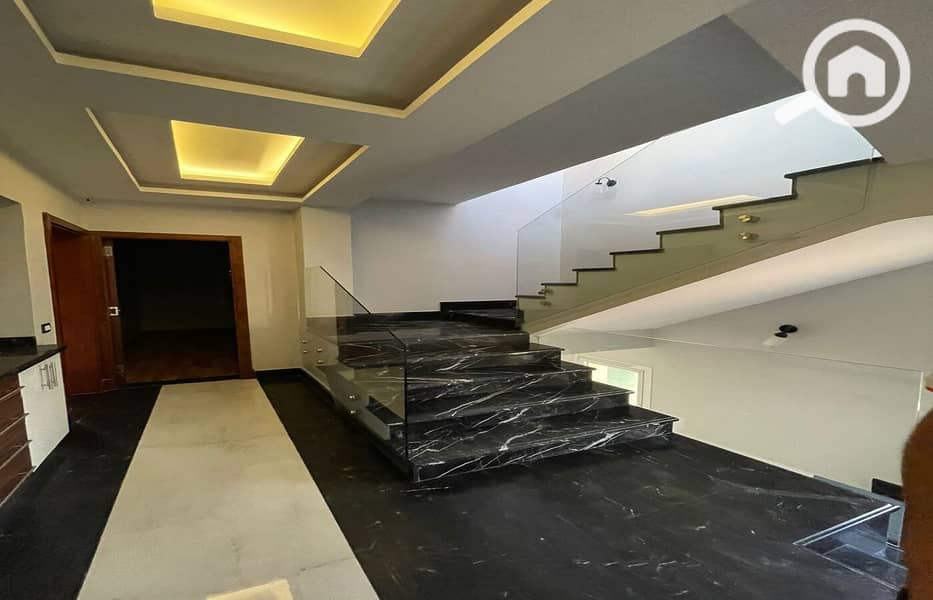 6 IMG-20251111-WA0027. jpg