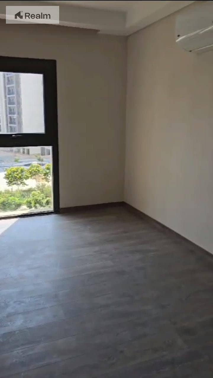 5 WhatsApp Image 2025-11-13 at 10.53. 15 AM (3). jpeg