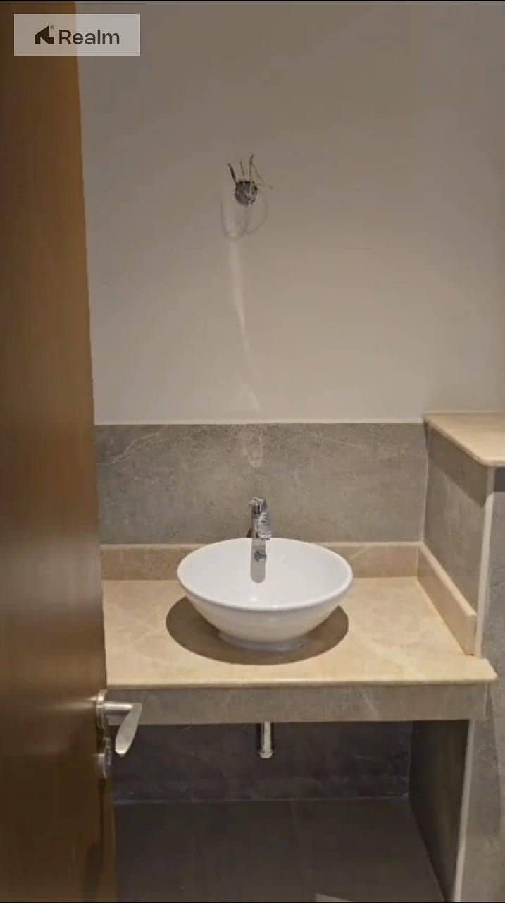 8 WhatsApp Image 2025-11-13 at 10.53. 15 AM. jpeg