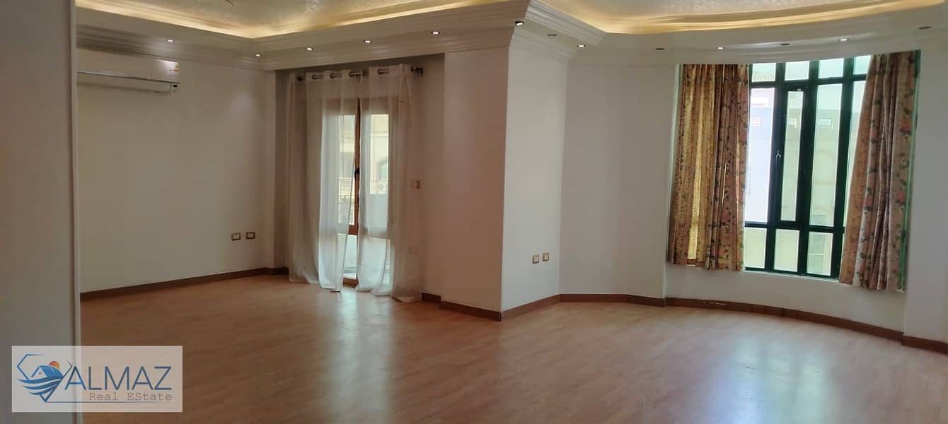 4 WhatsApp Image 2025-11-13 at 10.57. 54 AM. jpeg