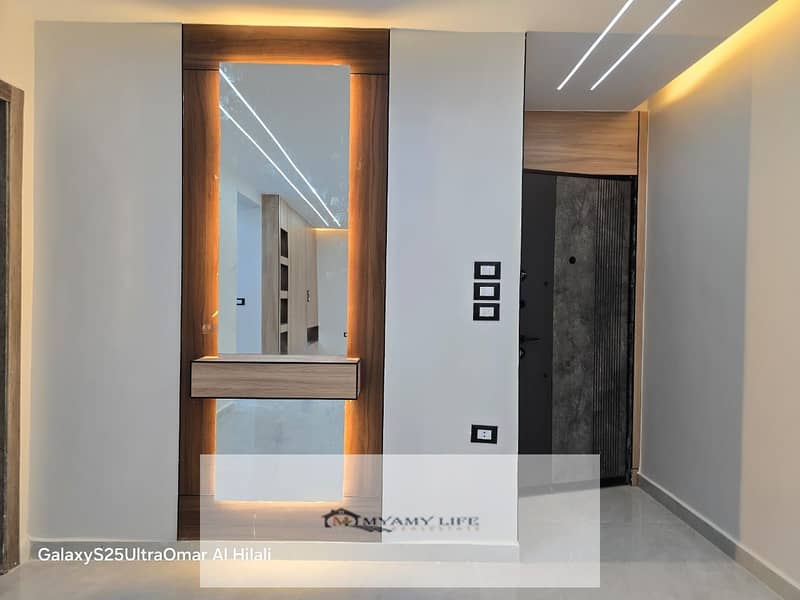 4 WhatsApp Image 2025-11-13 at 00.14. 29_20f3e794. jpg