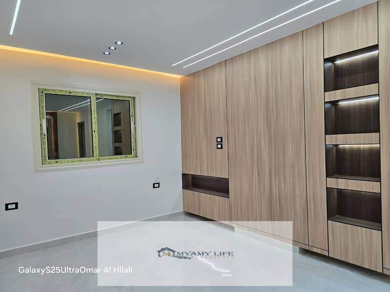 7 WhatsApp Image 2025-11-13 at 00.14. 30_274c5213. jpg