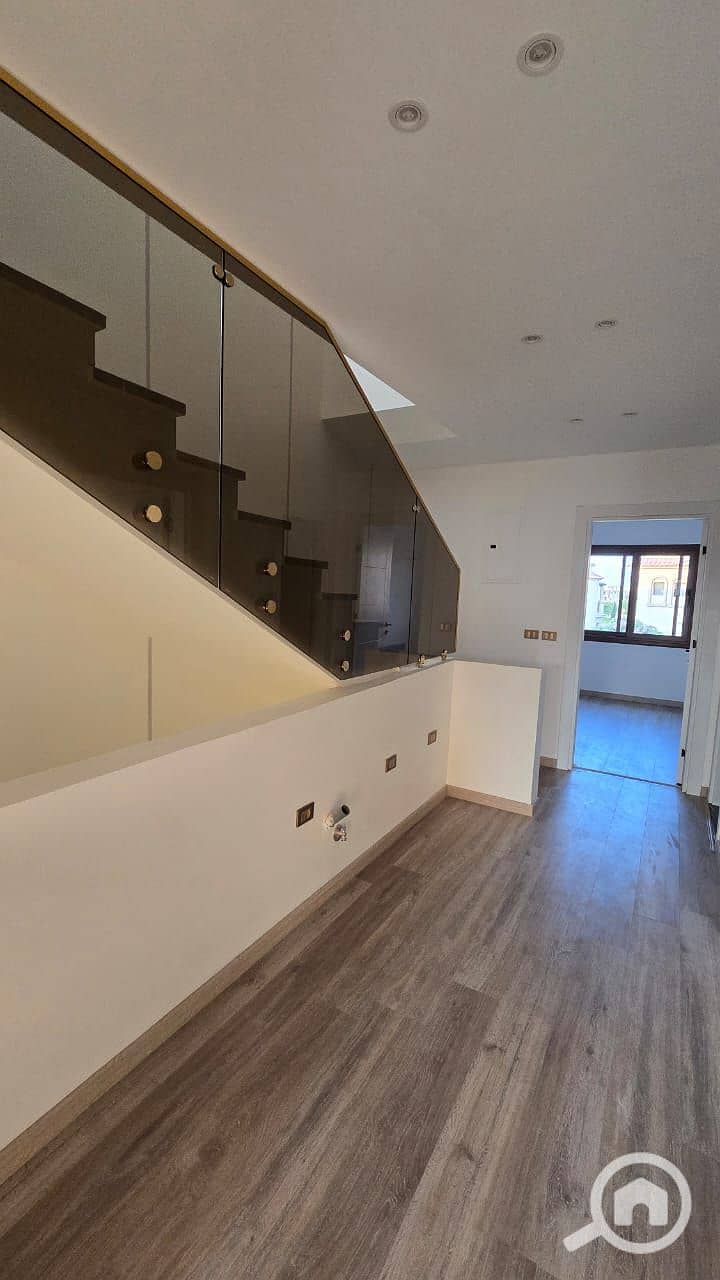 19 99634edf-8fc6-436a-a29f-86438cd105c4. jpeg