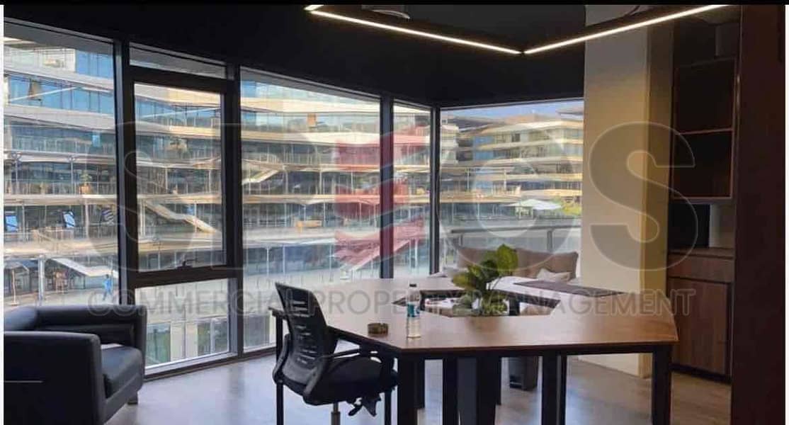 4 f077c56a-d293-462f-b497-2bc4ae0f0576. jpg