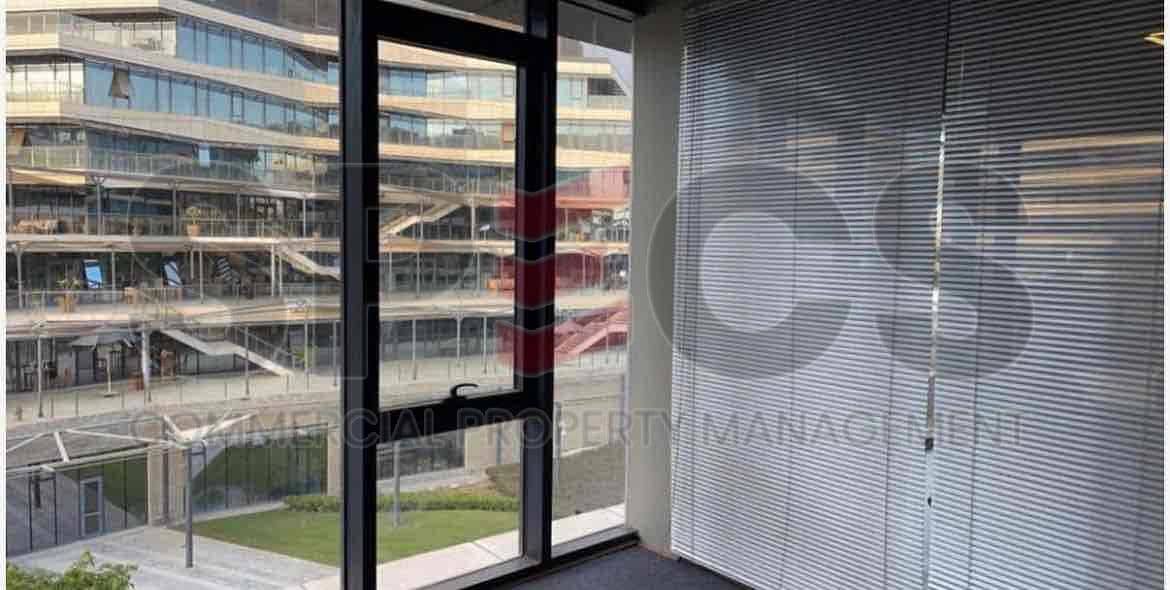 8 8e2da181-ea45-4bcf-9a12-d646e44547ec. jpg