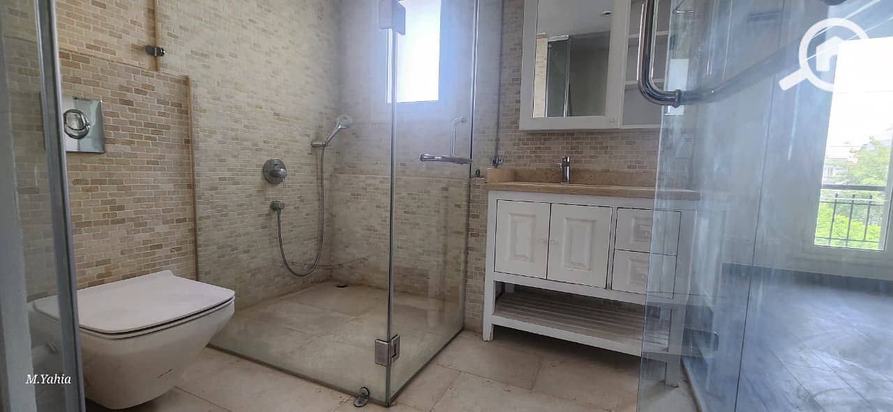 11 72371237-7918-4265-bc45-b09472018832. jpg