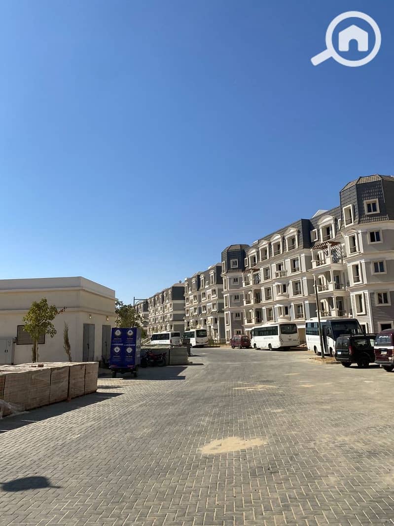 9 ebef9bc4-99a0-49bf-8c80-51dba981b893. jpg