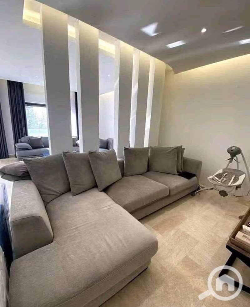 7 547723437_25147103048220845_3825564934645635337_n. jpg