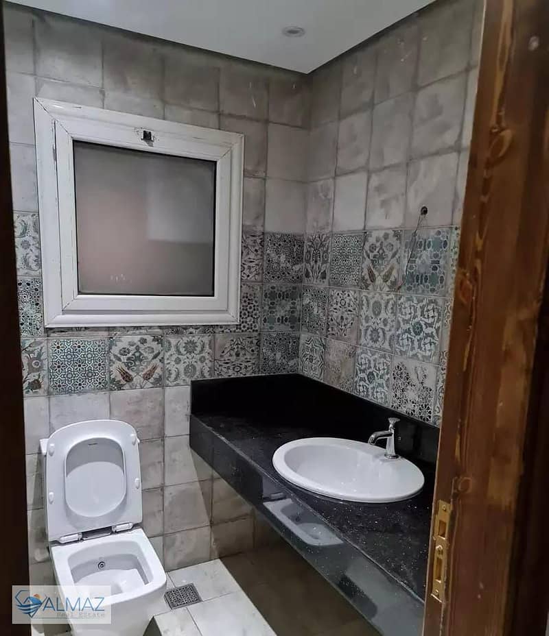 5 WhatsApp Image 2025-11-13 at 11.44. 33 AM. jpeg