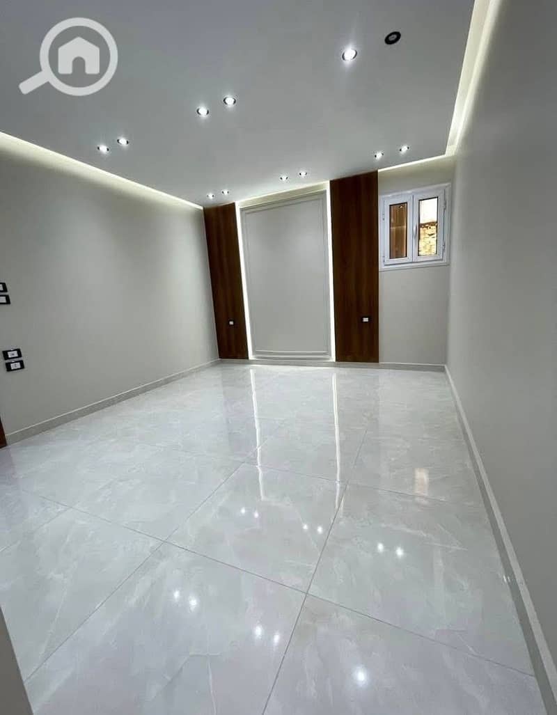 11 571661992_122158148258784817_6680292106919823711_n. jpg