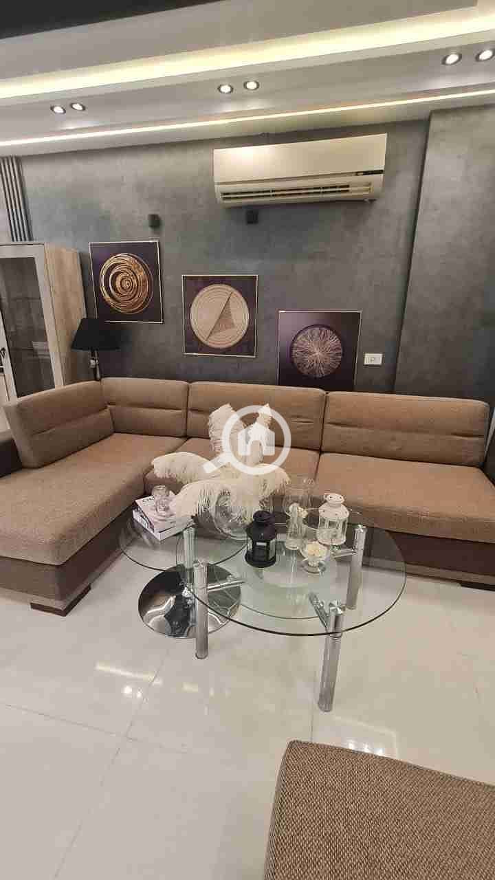 1000159426. jpg 1000159426. jpg