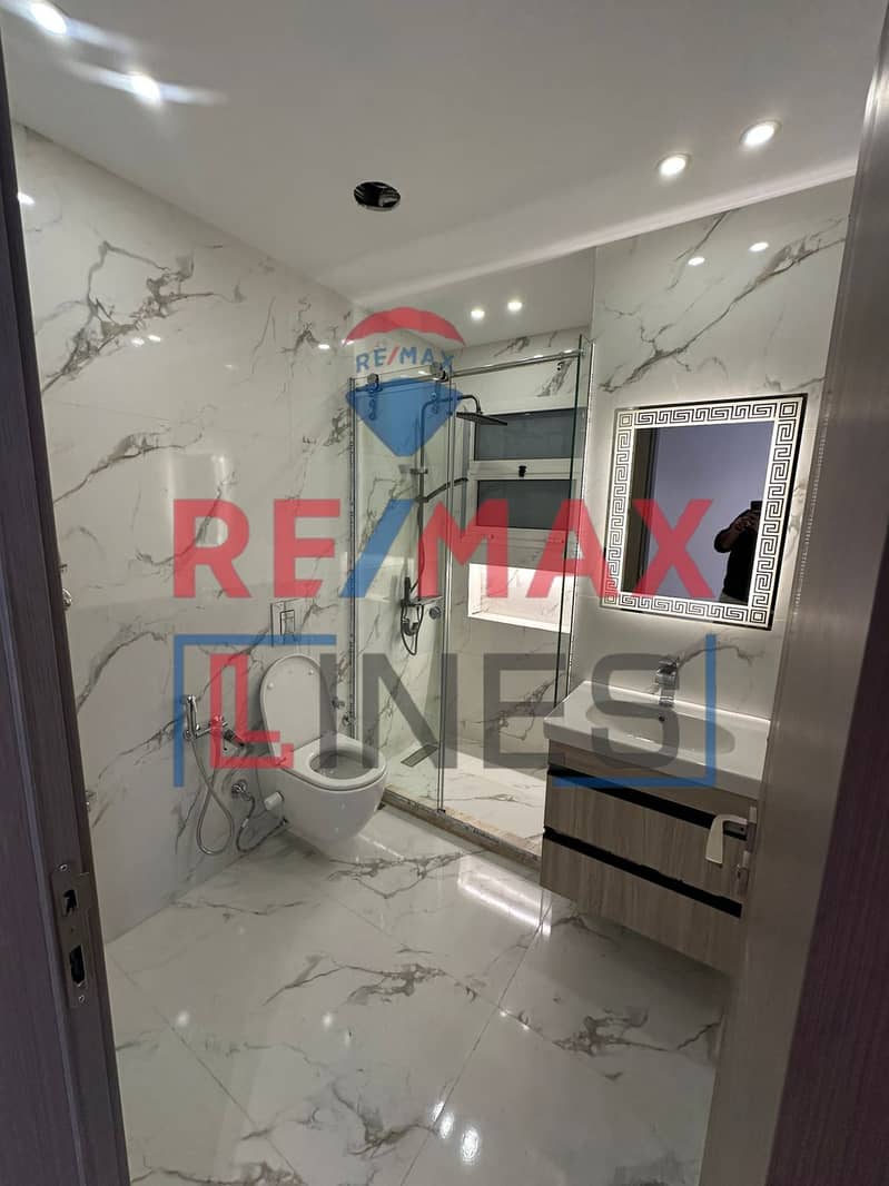 15 WhatsApp Image 2025-11-12 at 21.23. 39. jpeg