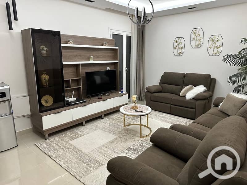 6 d1665fee-978b-4e6b-bc0d-c5b410429e8b. jpeg