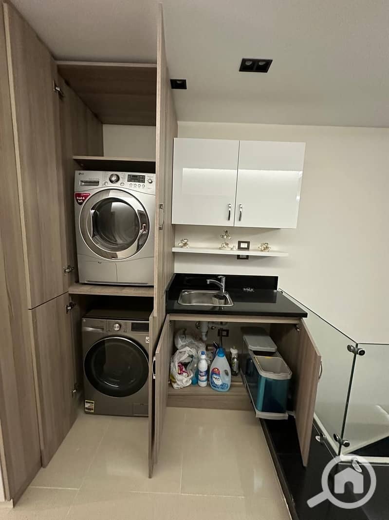 9 a6508cb6-93e1-44af-840a-82bc1f4ae48f. jpeg