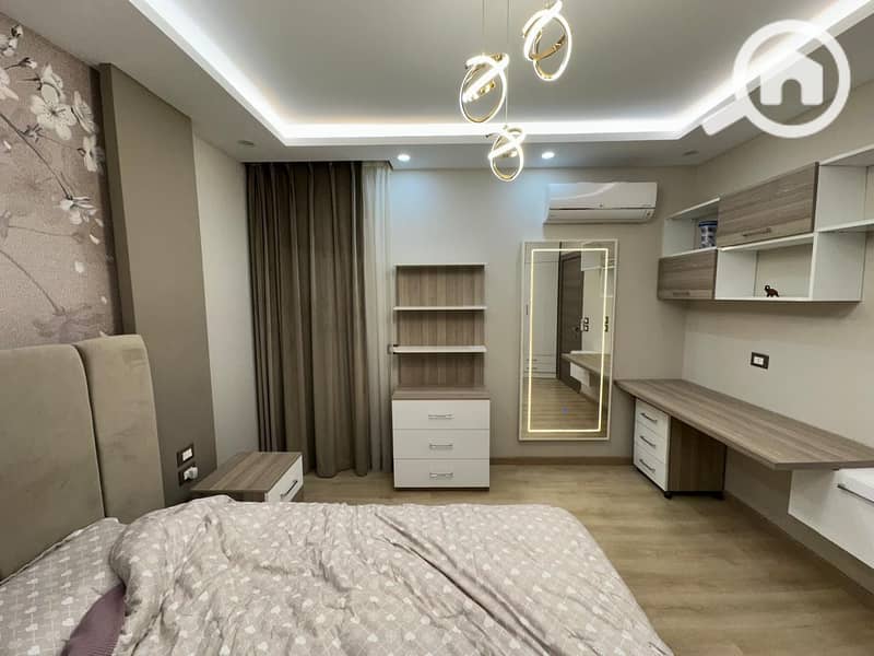 13 8b6249bb-5320-4eaf-a1c9-571a4134ff51. jpeg