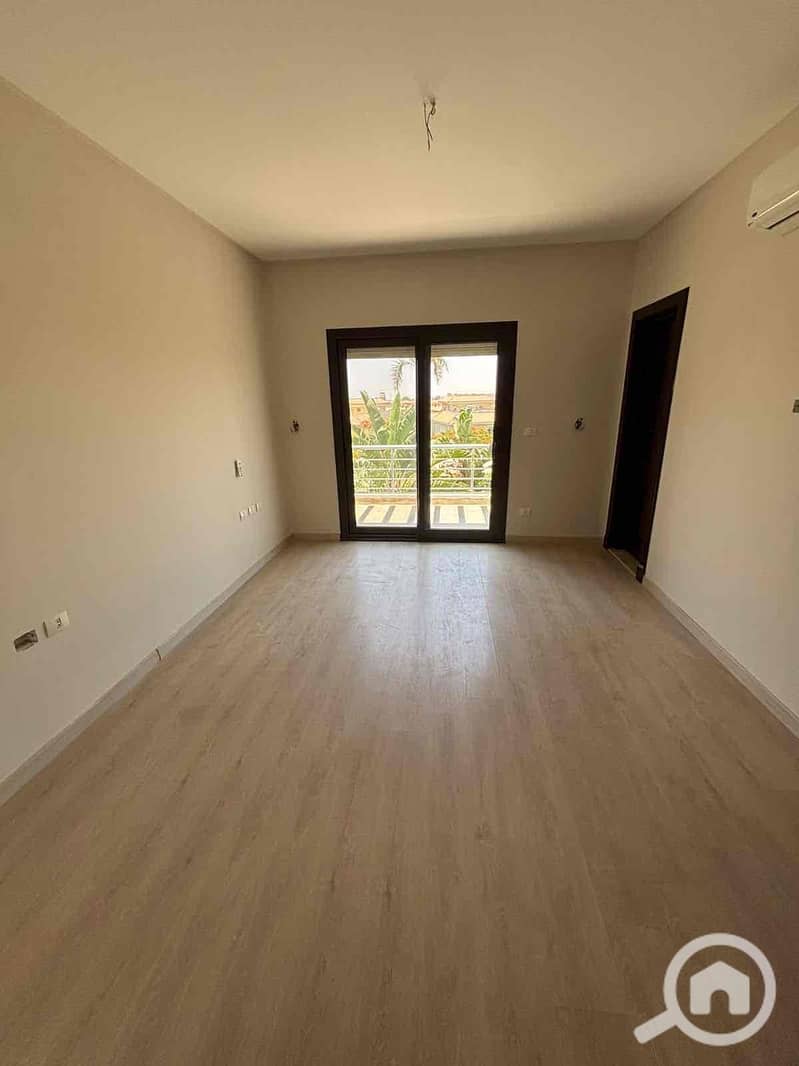 10 f188f528-6d6d-4f03-bae4-38b805740d7c. jpg