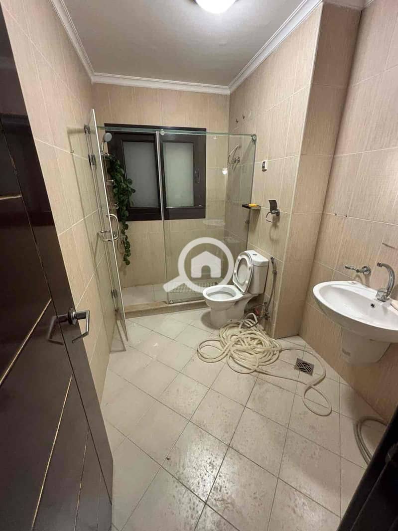 16 16278608-9398-4b22-ae4a-390c5c029eb0. jpg