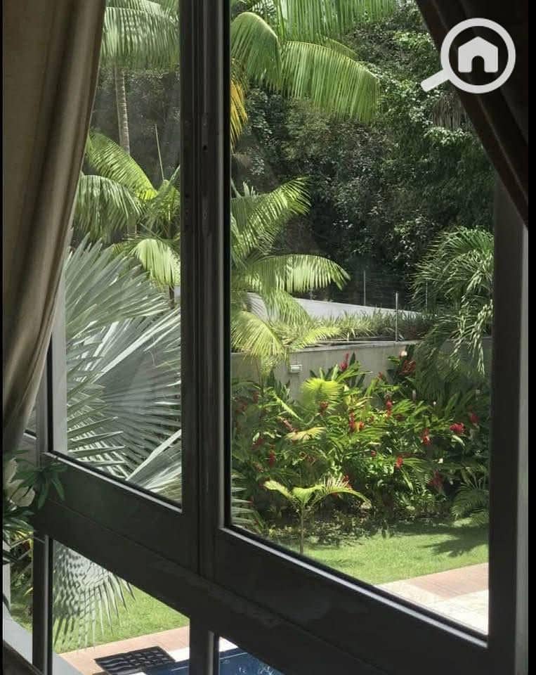 5 547787484_1929635971225842_8015161755240532595_n. jpg