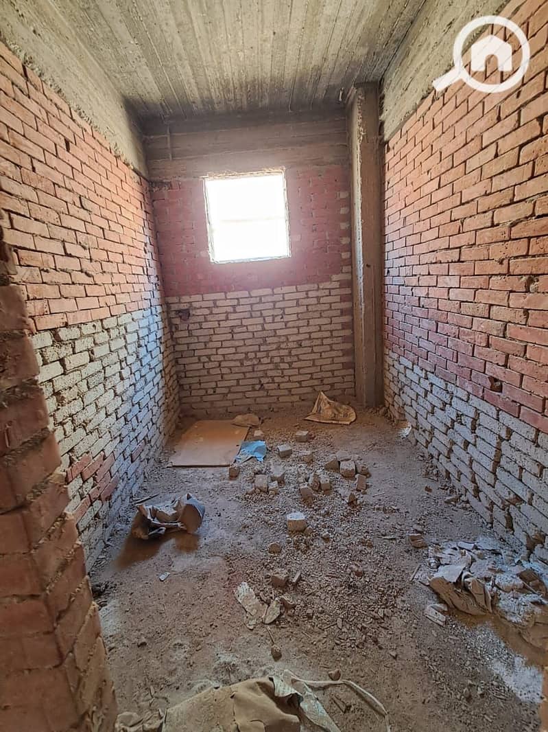 12 WhatsApp Image 2025-10-13 at 3.28. 48 PM. jpeg