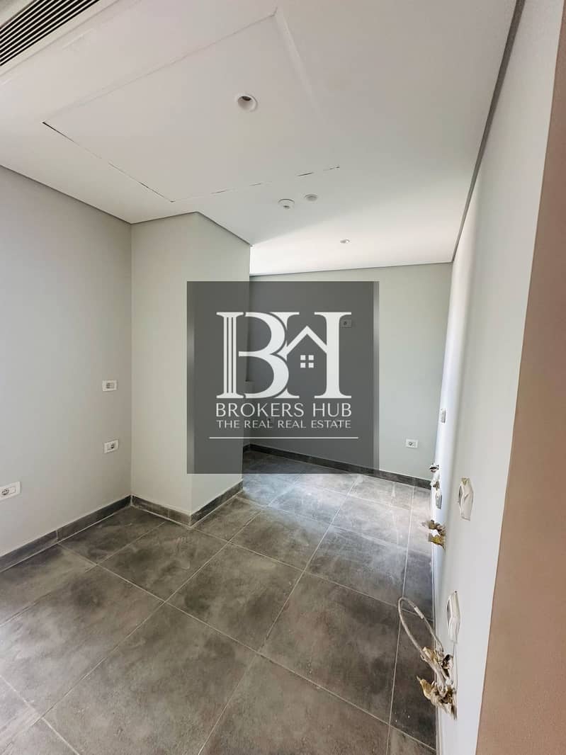 13 WhatsApp Image 2025-10-08 at 3.38. 41 PM (3). jpeg