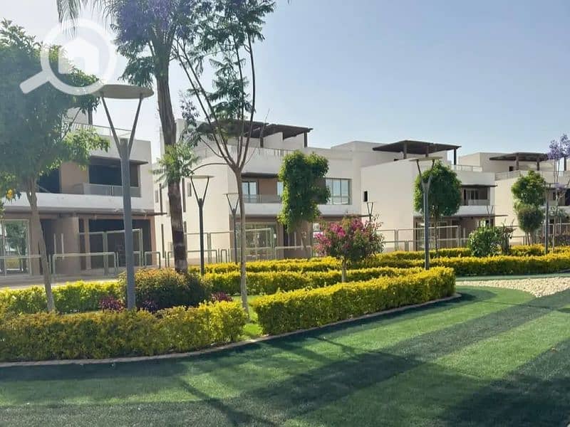 2 7296437-c80b5oJPG_800x600. jpg