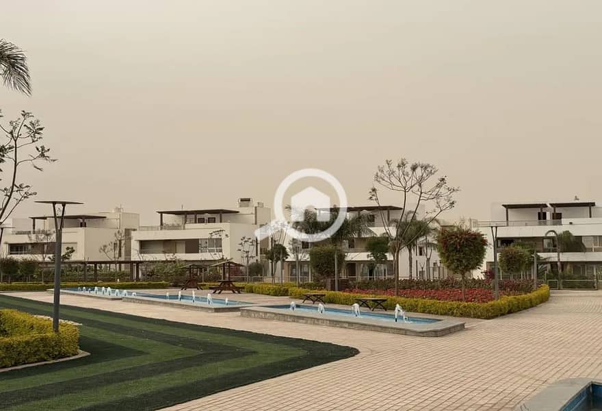 9 7219939-a7a71o. JPG