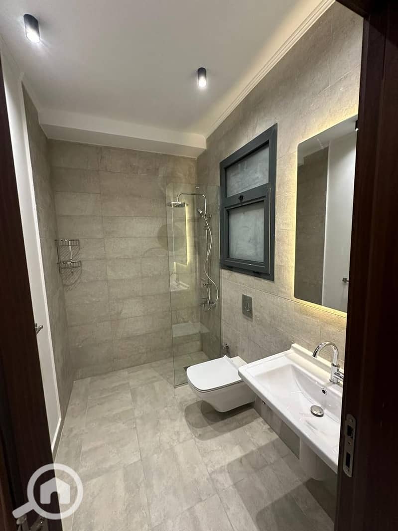 9 a522ac9a-65ef-4753-9ed1-dea564cb0490. jpeg