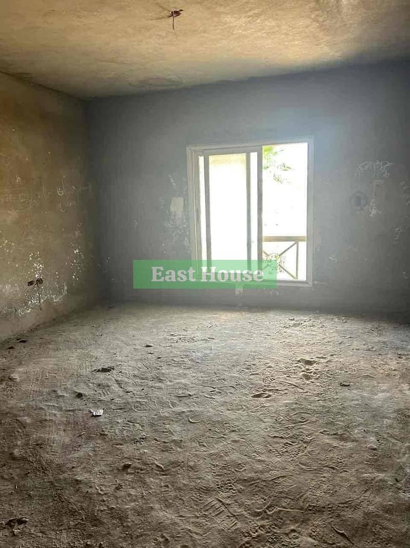 6 76c7e181-8754-461a-9f54-5cbe50a59b96. jpg